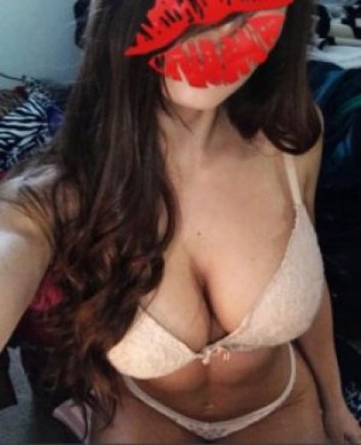 Индивидуалка Alisa на фото Я работаю в апартаментах 