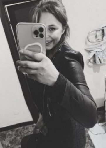 Арина( есть подруга, без предоплаты)