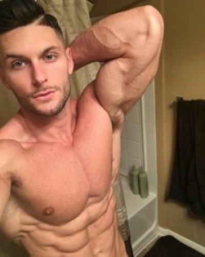 Индивидуалка Максим