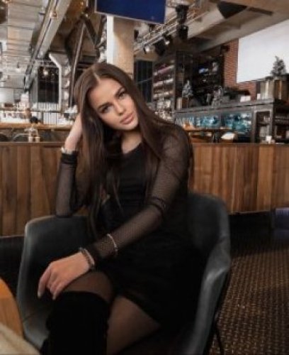 Индивидуалка Вика (фото мои)