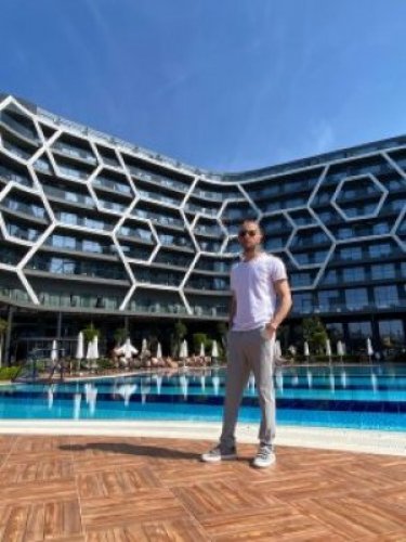 Индивидуалка Oscar VIP только для девушек! 