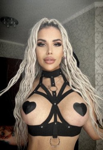 Индивидуалка Анечка с Сюрпризом 