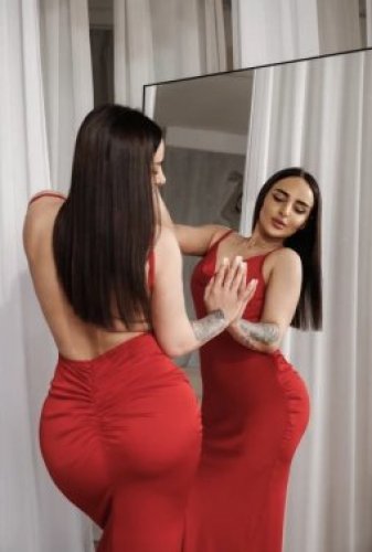 Индивидуалка Амира